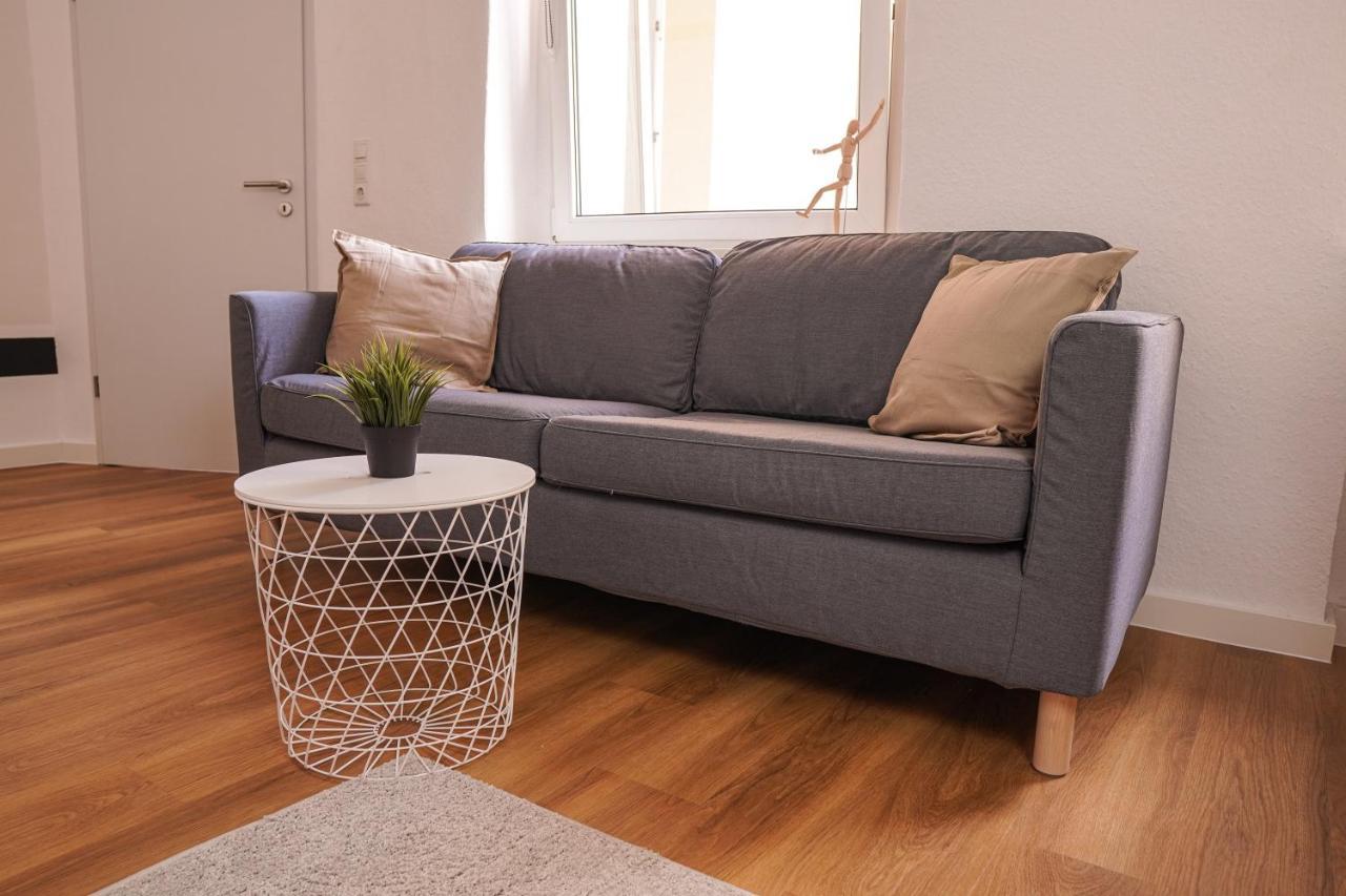 Fullhouse - Halle - T28 - Panda Apartment Екстер'єр фото